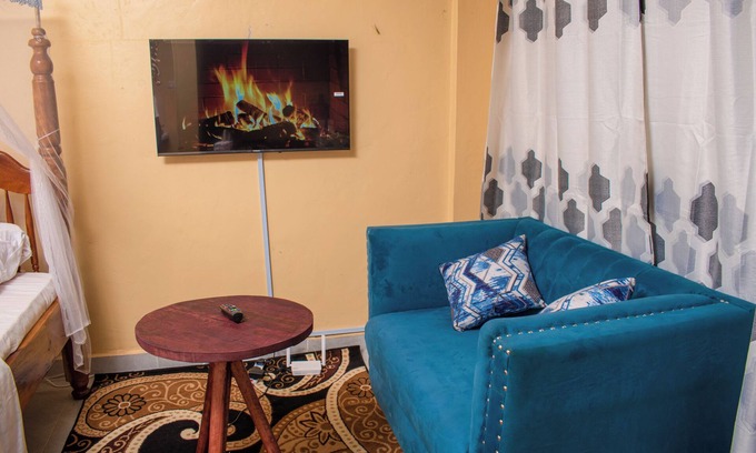 Busia Apartamento | Kings' studio apartment.:+254703453303