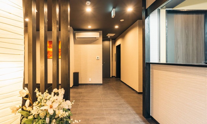 Naniwa Hotel | KINGYO by DOYANEN