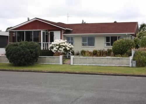 Kinloch Casa | Kinloch Lakefront with wifi