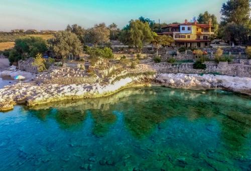 Aristotelis Villa | Kiparissi Villa Halkidiki