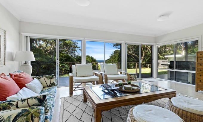 Berrara Casa | KIRBYS BEACH HOUSE, TOP NOTCH