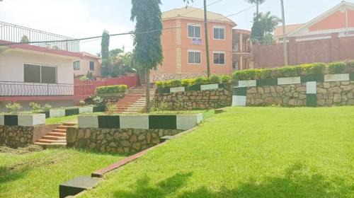 Kireka Hotel | Kirinya Paradise Hotel