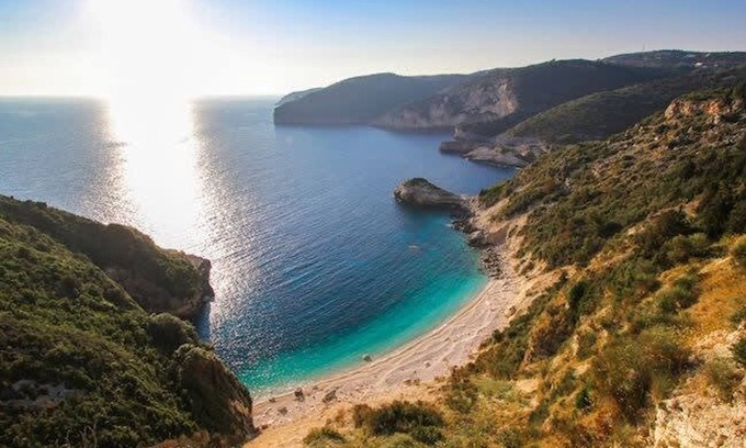 Ieromonachos Casa | Kirki s Cozy Getaway - Paxoi Getaway w Jacuzzi