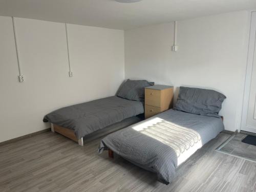 Nagydorog Apartamento | KISHOMes-Munkásszállás és Albérlet