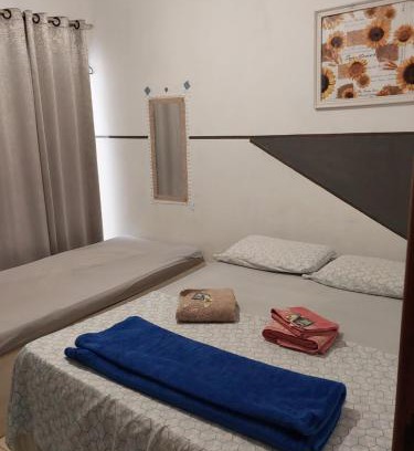 Maringa Apartamento | Kit net 02 quarto e cozinha espaço exclusivo cama casal e cama solteiro