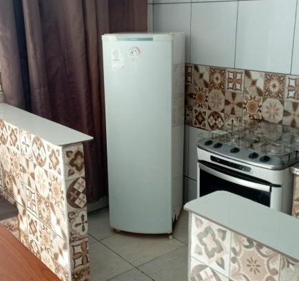 Luziania Casa | Kitnet 1 mobiliada, quarto, banheiro, cozinha americana