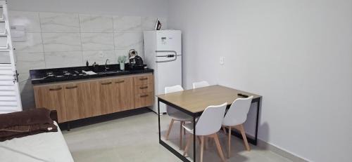 Indaiatuba Apartamento | kitnet 4 Paulista Douglas · Loft 4 Espaço Inteiro em Frente ao PQ Ecológico