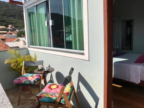 Praia Grande Apartamento | KITNET Ar condicionado, Wi Fi e varanda perto Praia Grande