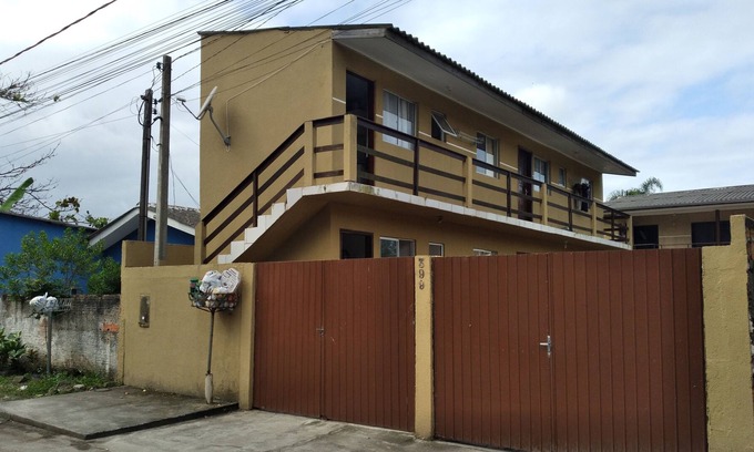 Caioba Apartamento | Kitnet na praia de Caiobá