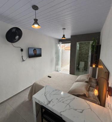 Matinhos Apartamento | Kitnets à 190m do mar