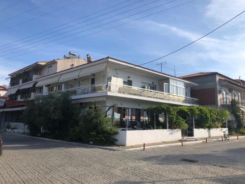 Sarti Apartamento | Kitsa view