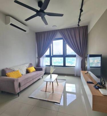 Taman Pertama Apartamento | KL View 3BedRoom 2carpark MRT Station Cheras Maluri FreeWifi C41