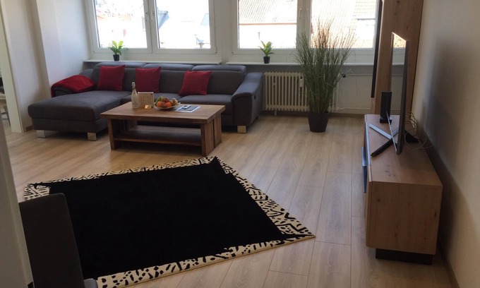 Kaiserslautern Apartamento | KL27: Luxurious Modern Apartment in the heart of Kaiserslautern
