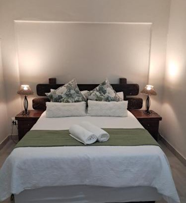 Oudtshoorn Apartamento | Klein Karoo Wegbreuk