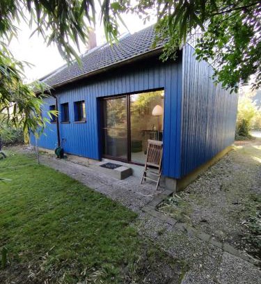 Neukirchen-Vluyn Apartamento | Kleinere Doppelhaushälfte in Stadtkernnähe von 47506 Neukirchen-Vluyn - das Bad ist ein Traum