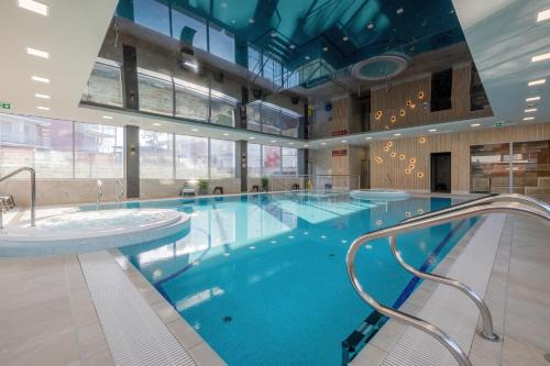 Rewal Apartamento | Klifowa Resort with SPA, Fitness & Kids Club by Noclegi Renters