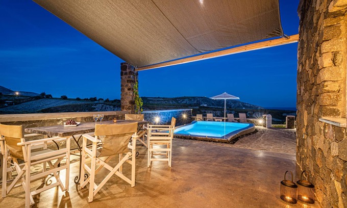 Vlychada Villa | Klimata House - Private Hot Tub Pool & BBQ Villa