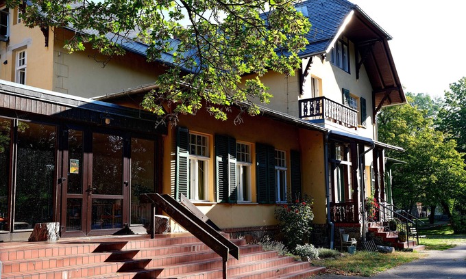 Stepenitz Cama Y Desayuno | Klostergartenhotel Marienfliess