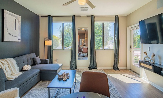 Orange Heights Apartamento | KLVG - Alta North Central