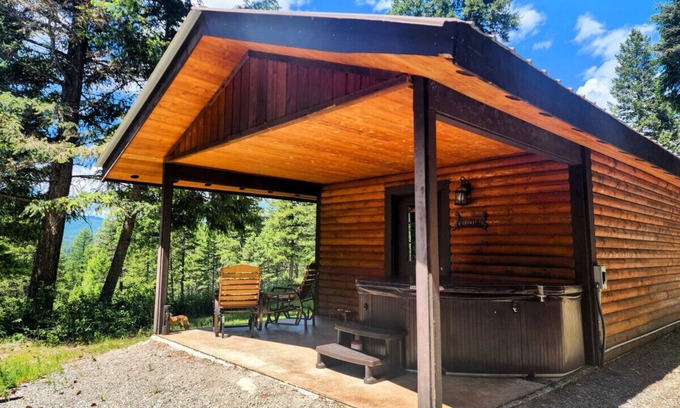 Whitefish Cabina | KM Ranch Hideaway - Fuera de la cabina de la ciudad con vistas increíbles