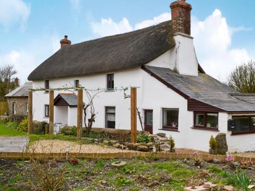 Bideford Casa | Knotty Corner Cottage