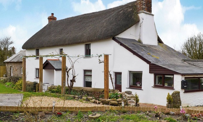 Bideford Cabaña | Knotty Corner Cottage