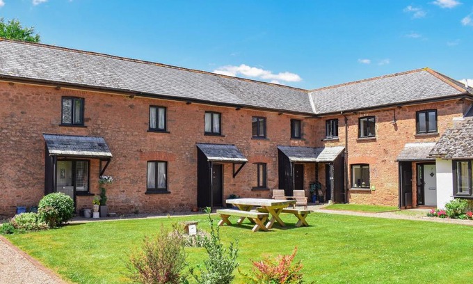 Bicton Casa | Knowle Cottage