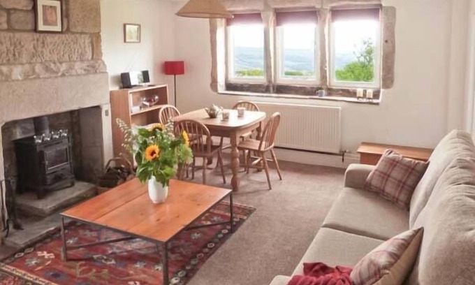 Cragg Vale Cabaña | Knowle Lodge