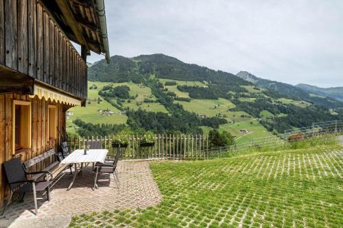 Raggal Casa | Knusperhäuschen Höfen-hüsle