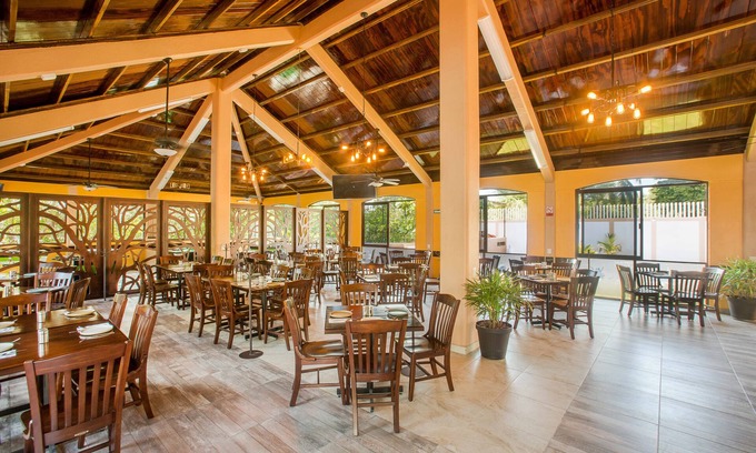 Tonalá Hotel | KO'OLEBIL