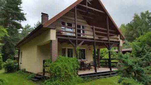 Debki Casa | Kofi Garden