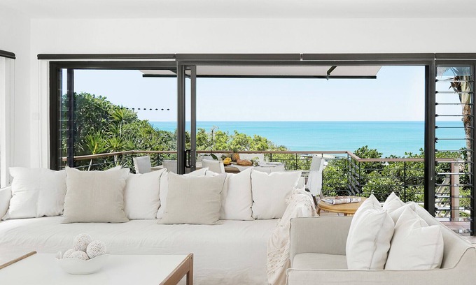 Sunshine Beach Villa | Kokomo by Salty Stays