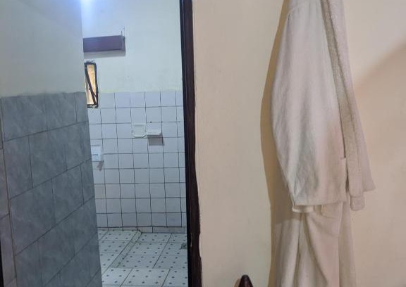 Gisenyi Casa | KOLOME donate house
