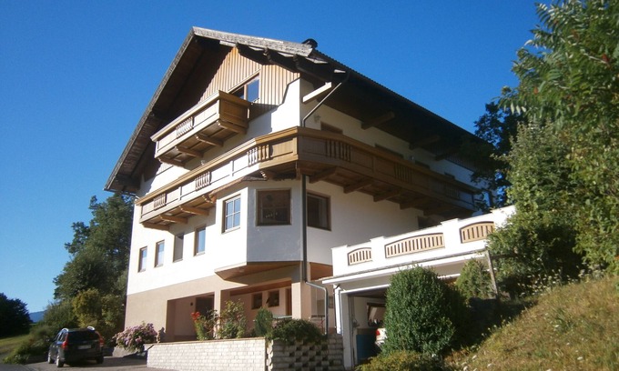 Sankt Stefan im Gailtal Apartamento | Alpenrose, apartamento familiar, en una ubicación idílica, Wi-Fi, cerca de Presseggersee