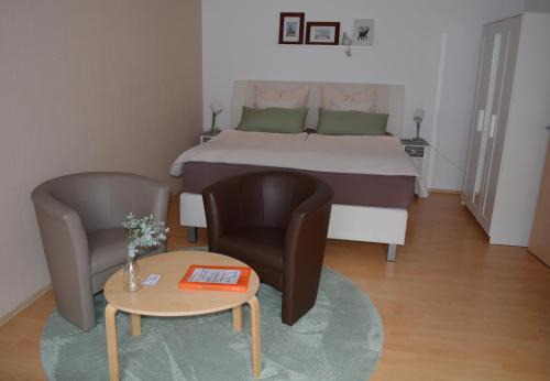 Estenfeld Apartamento | Komfort-Apartment Mit Terrasse