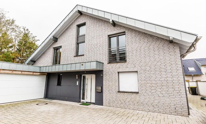 Rath-Heumar Apartamento | Komfort Design Wohnung Köln