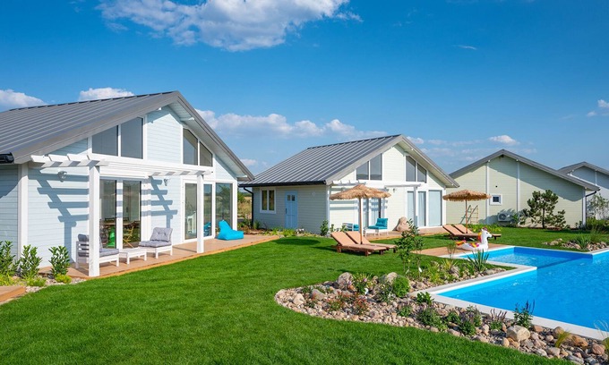 Wicie Apartamento | Komfortables Ferienhaus, Osada Widoki, Beheizter Pool, Strandnah