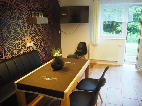 Kalwaria Zebrzydowska Apartamento | Komfortowy apartament z bezpośrednim wyjściem na ogród