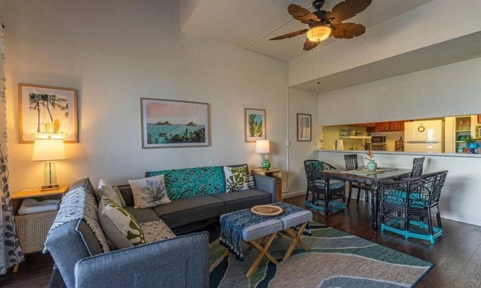 Historic Kailua Village Complejo | Kailua Kona Hawaii 2 bedroom Condo Sleeps 6