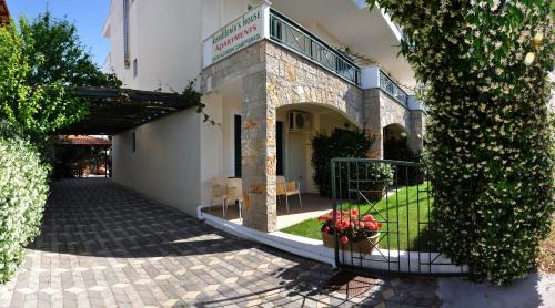 Kallithea Apartamento | Kondilenias House