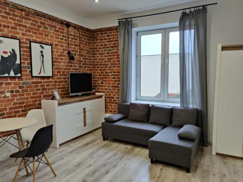 Pabianice Apartamento | Konopnickiej 9 Apartament Loft dostęp na kod, Ptak, Orientarium, Atlas ARENA, Szpital, Mandoria, Fala, Centrum Zdrowia Matki Polki, Rodzina, Family, bezpłatny parking