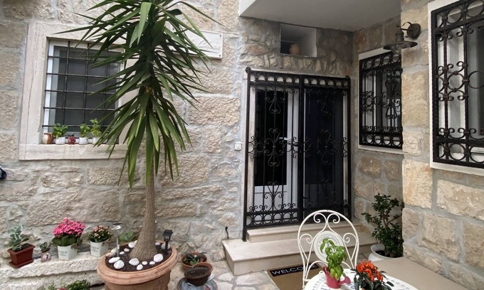 Cara Casa | Korčula Stone Villa hidden gem