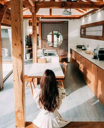 Andong Chalet De Esquí | Korean Chalet 소연정 Hanok stay