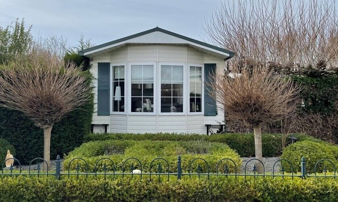 Westenschouwen Chalet De Esquí | Korenbloem 1g beach chalet on park Duinrand