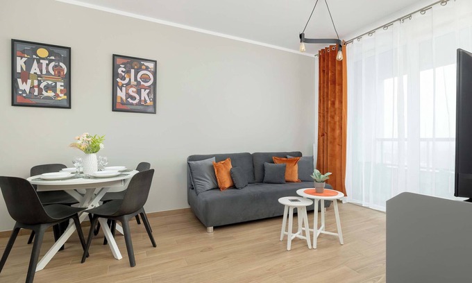 Katowice Apartamento | Korfantego 97 | Stylish Apartment | Parking