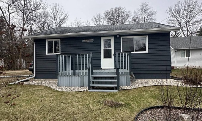 Gimli Casa | Kornik's Lakeview