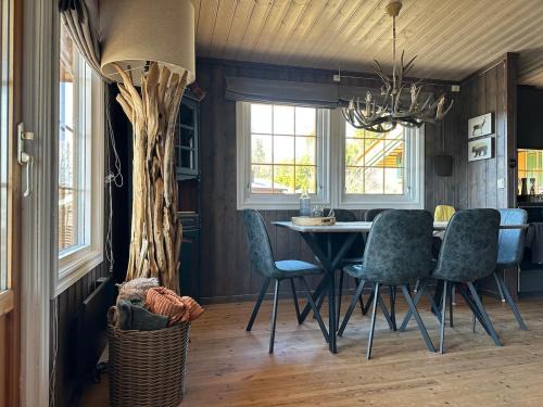 Nord-Aurdal Casa | Koselig hytte på fjellet