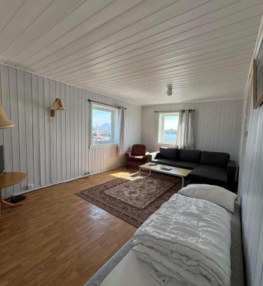 Ballstad Casa | Koselig liten rorbu i Lofoten