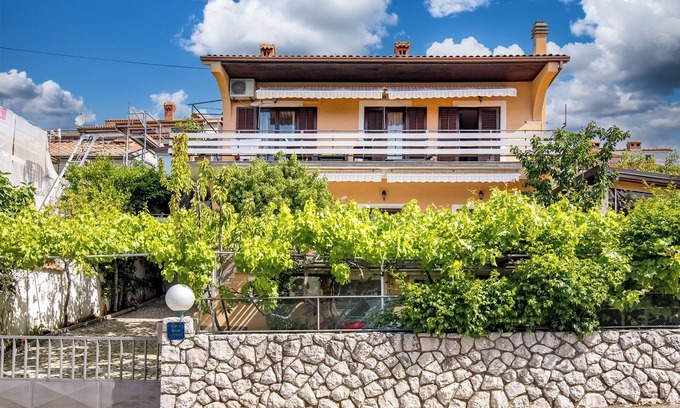Kostrena Apartamento | Kostrena Apartment Maja, Kostrena, Croatia