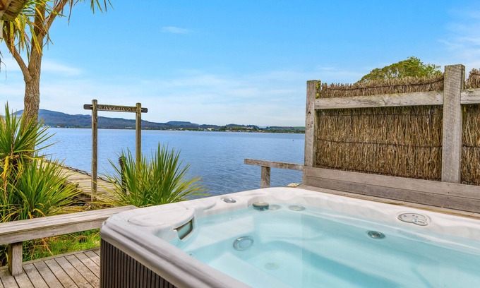 Kawaha Point Cabina | Koura Lodge